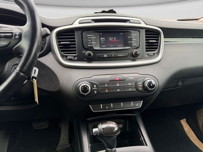 2016 Kia Sorento 2.4L LX