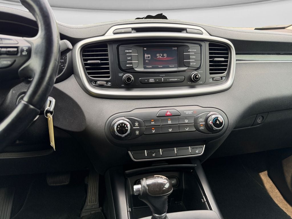 2016 Kia Sorento 2.4L LX