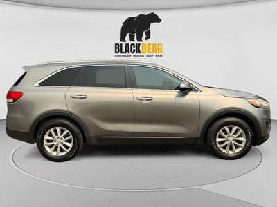 2016 Kia Sorento 2.4L LX