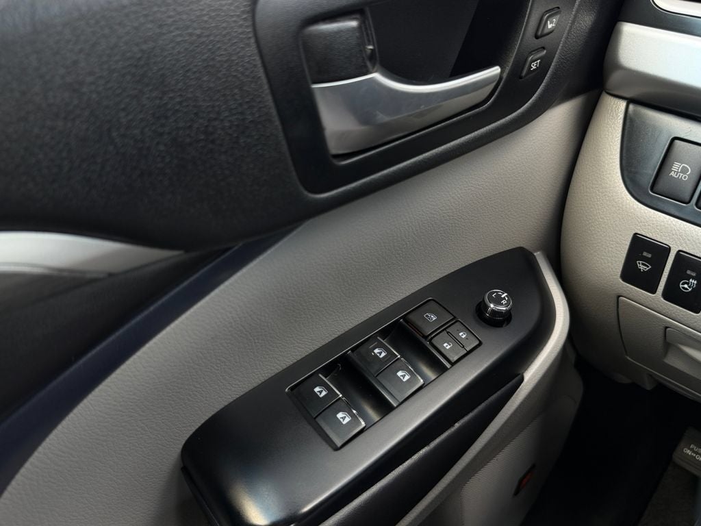 2019 Toyota Highlander Limited Platinum