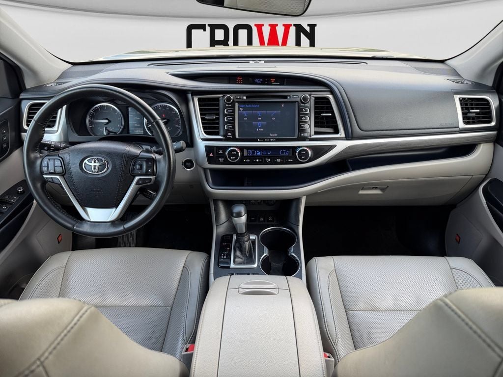 2019 Toyota Highlander Limited Platinum