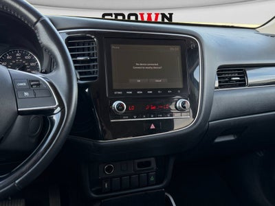 2020 Mitsubishi Outlander SE