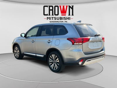 2020 Mitsubishi Outlander SE