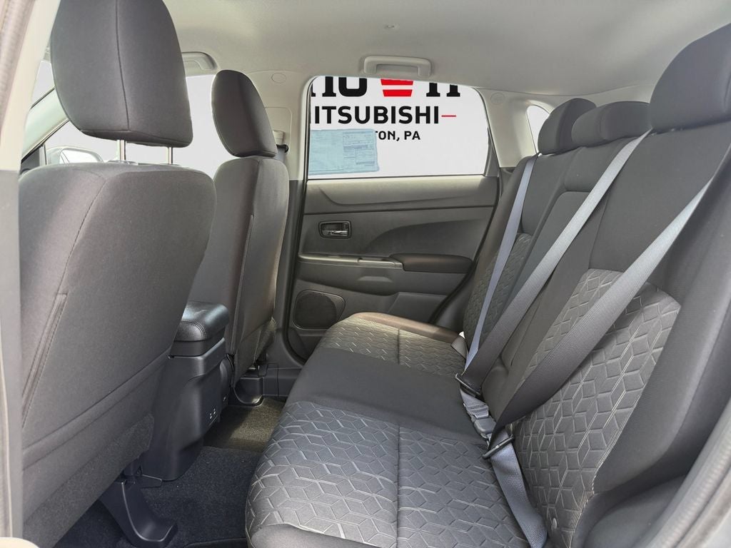 2026 Mitsubishi Outlander Sport 2.0 LE