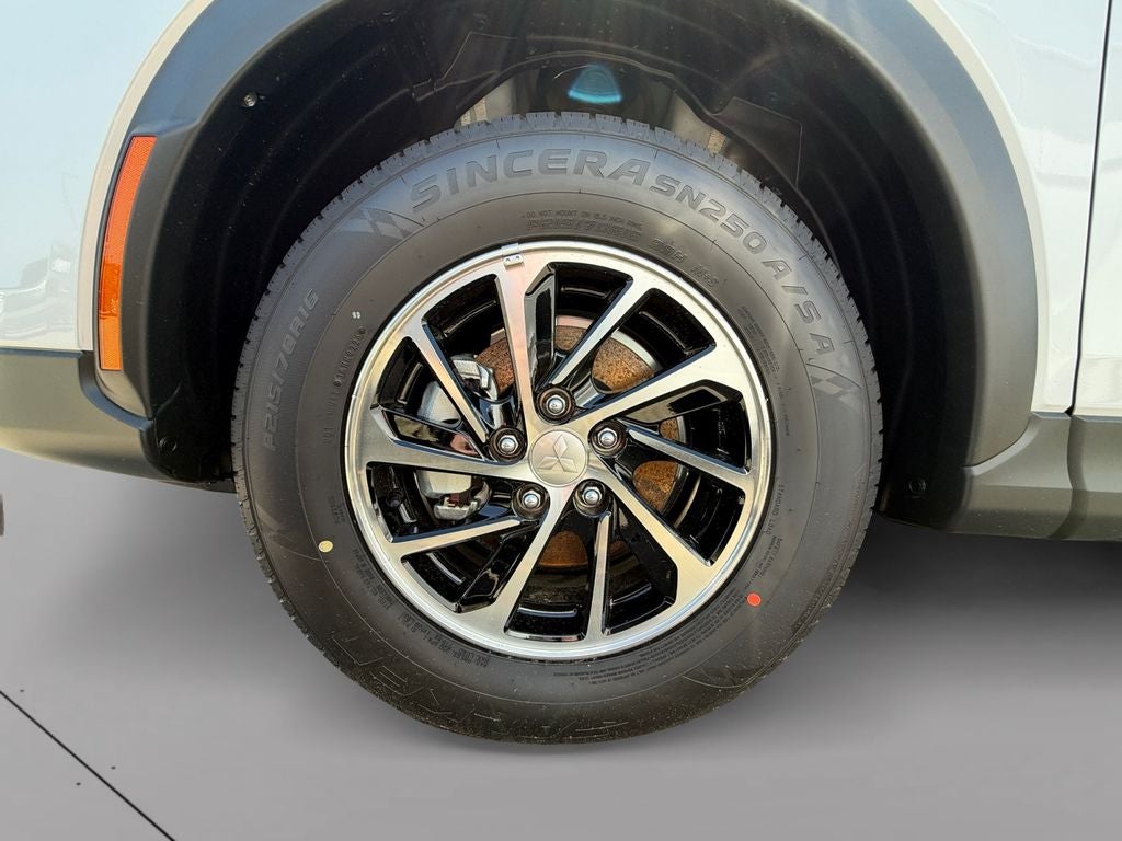 2026 Mitsubishi Eclipse Cross ES