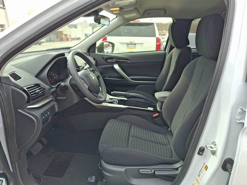 2026 Mitsubishi Eclipse Cross LE