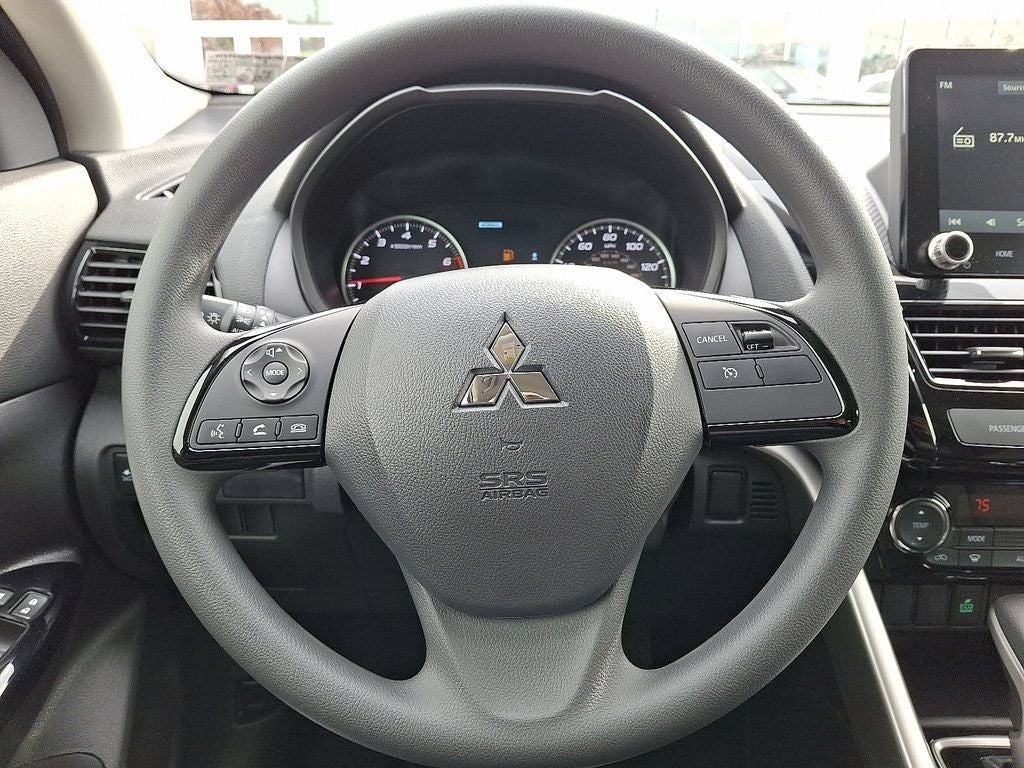 2026 Mitsubishi Eclipse Cross LE