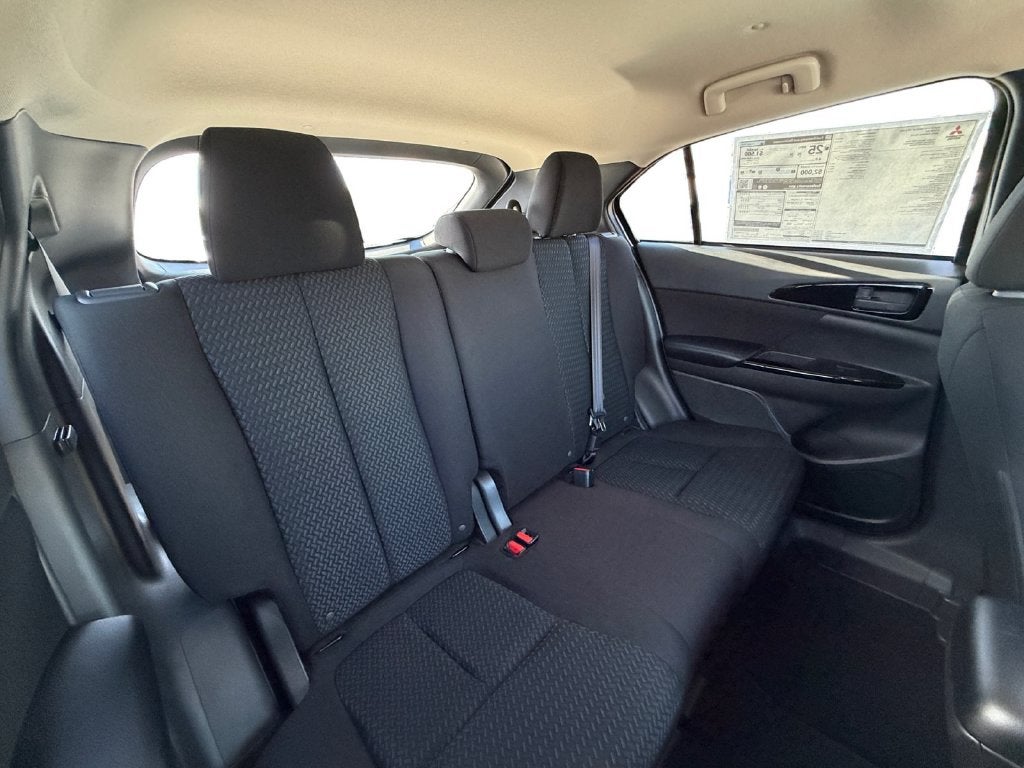 2026 Mitsubishi Eclipse Cross LE