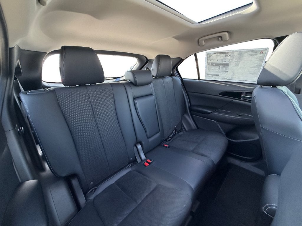 2026 Mitsubishi Eclipse Cross SE