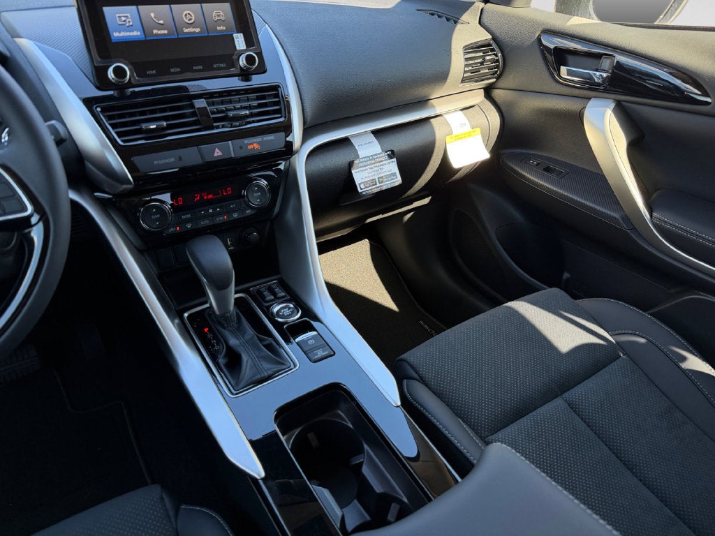 2026 Mitsubishi Eclipse Cross SE