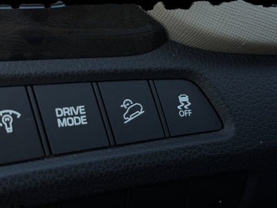 2018 Mitsubishi Outlander Base