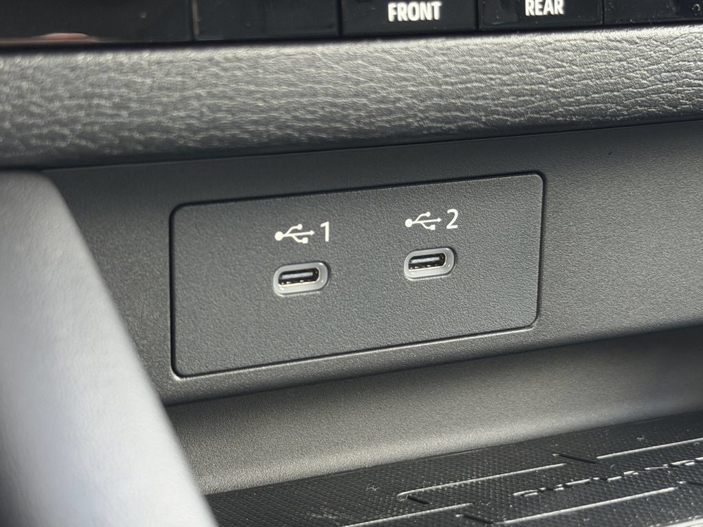 2026 Mitsubishi Outlander ES