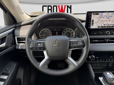 2026 Mitsubishi Outlander ES