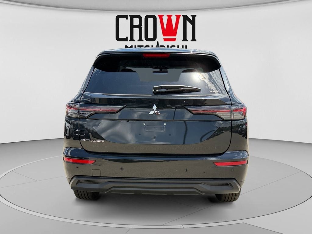 2026 Mitsubishi Outlander ES