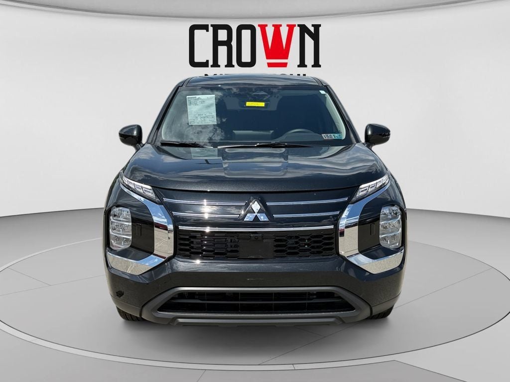 2026 Mitsubishi Outlander ES