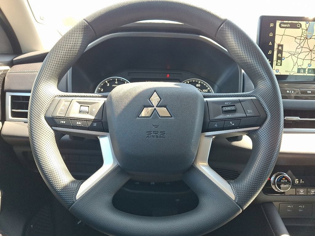 2026 Mitsubishi Outlander ES