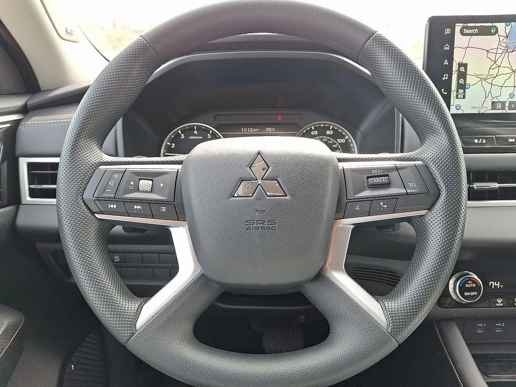 2026 Mitsubishi Outlander ES
