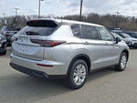 2026 Mitsubishi Outlander ES