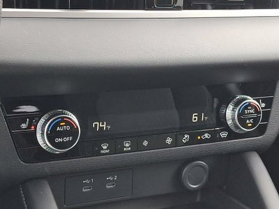 2026 Mitsubishi Outlander ES