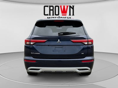 2024 Mitsubishi Outlander SE