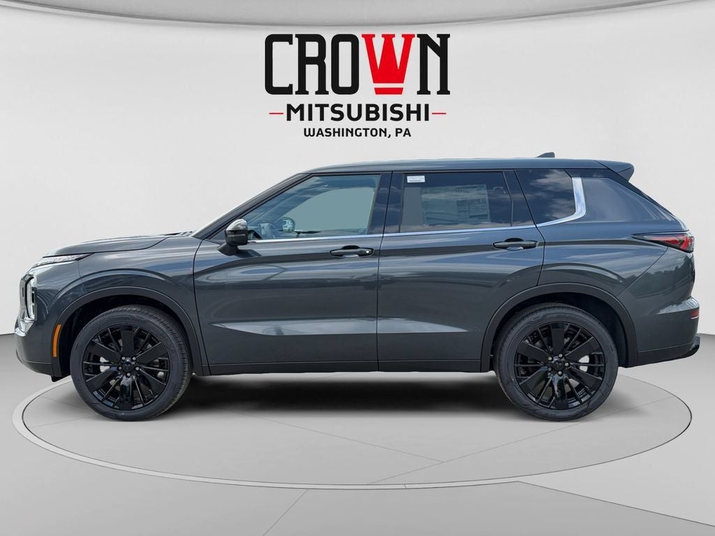 2026 Mitsubishi Outlander LE