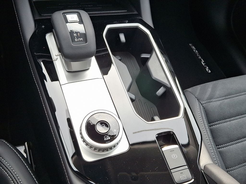 2026 Mitsubishi Outlander SE TECH