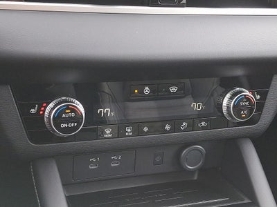 2026 Mitsubishi Outlander SE TECH