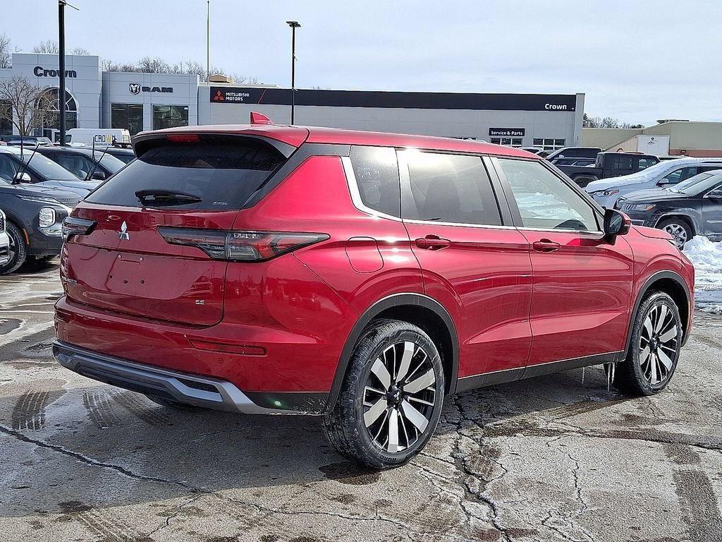 2026 Mitsubishi Outlander SE