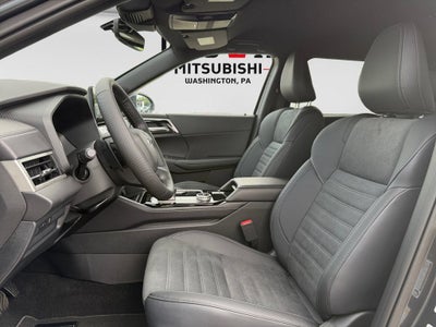 2026 Mitsubishi Outlander LE