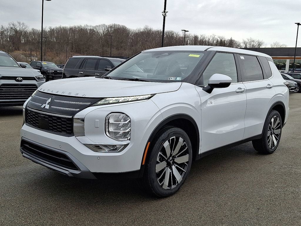 2026 Mitsubishi Outlander SE
