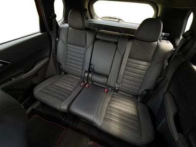 2026 Mitsubishi Outlander Base