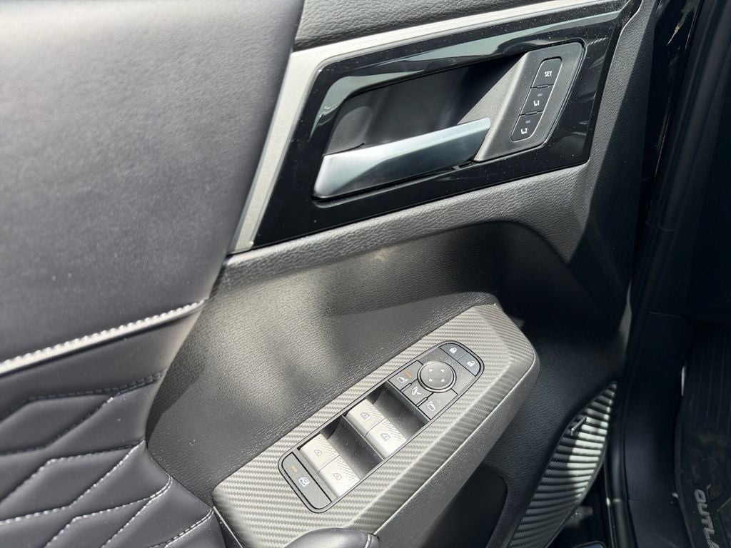 2026 Mitsubishi Outlander SEL