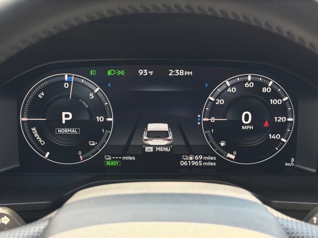 2023 Mitsubishi Outlander PHEV SE tech
