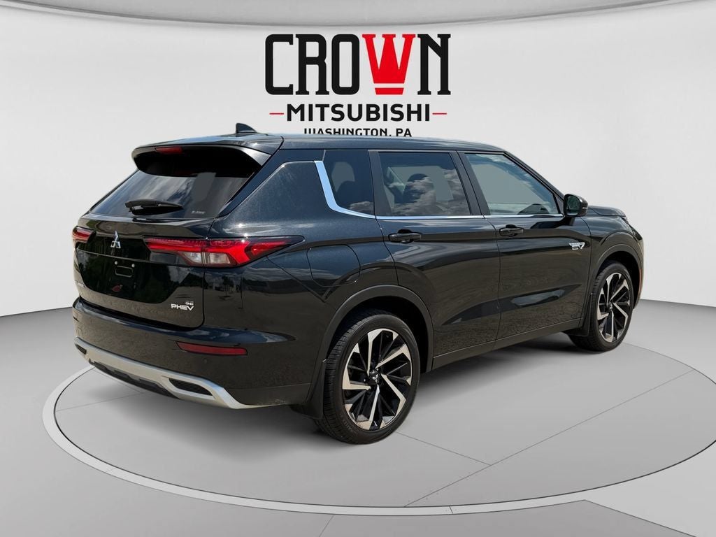 2023 Mitsubishi Outlander PHEV SE tech