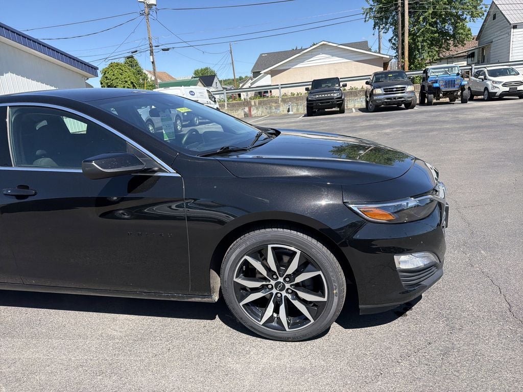 2025 Chevrolet Malibu RS