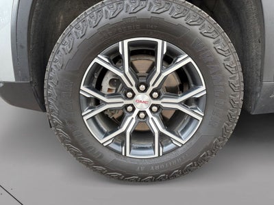 2024 GMC Acadia AT4