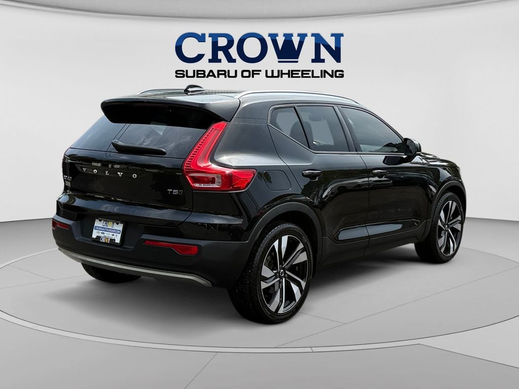 2020 Volvo XC40 Momentum