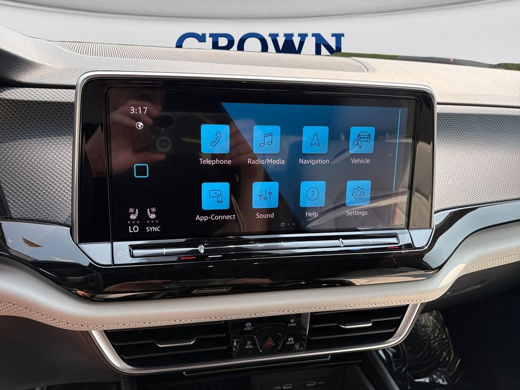 2026 Volkswagen Atlas Cross Sport 2.0T SEL Premium R-Line