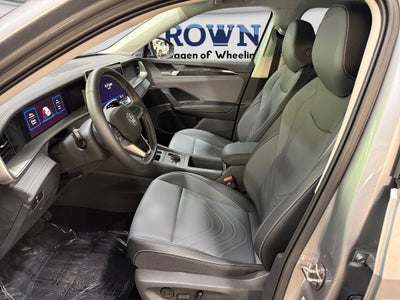 2025 Volkswagen Tiguan 2.0T SE