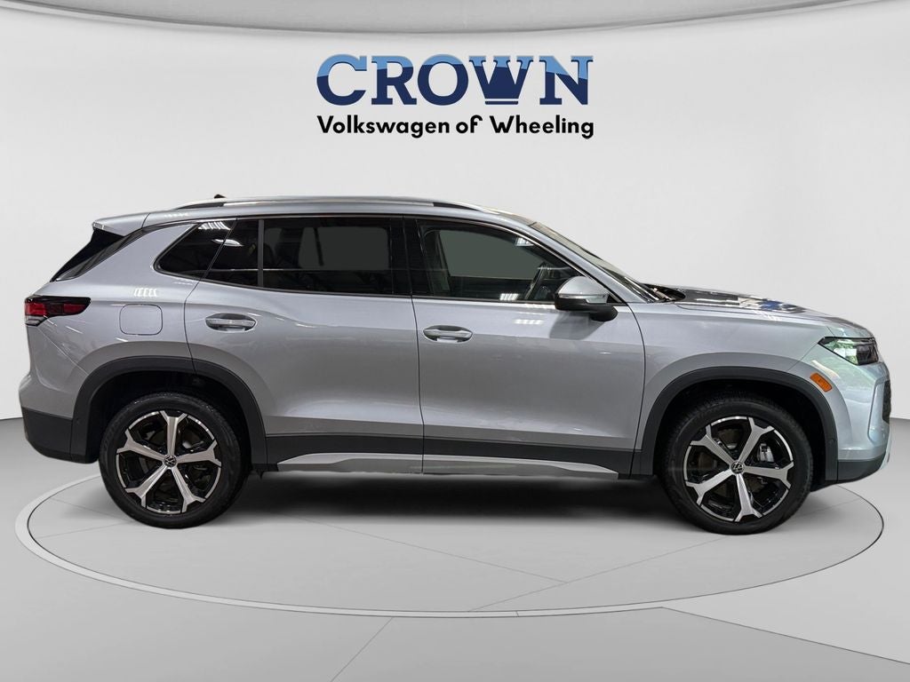 2025 Volkswagen Tiguan 2.0T SE