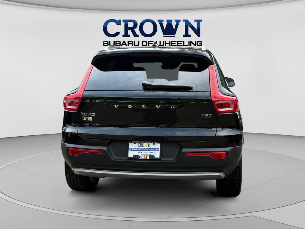 2020 Volvo XC40 Momentum