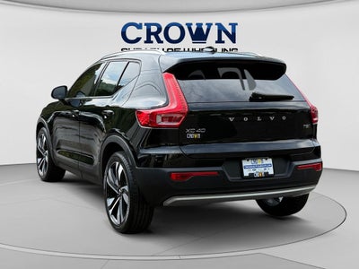 2020 Volvo XC40 Momentum