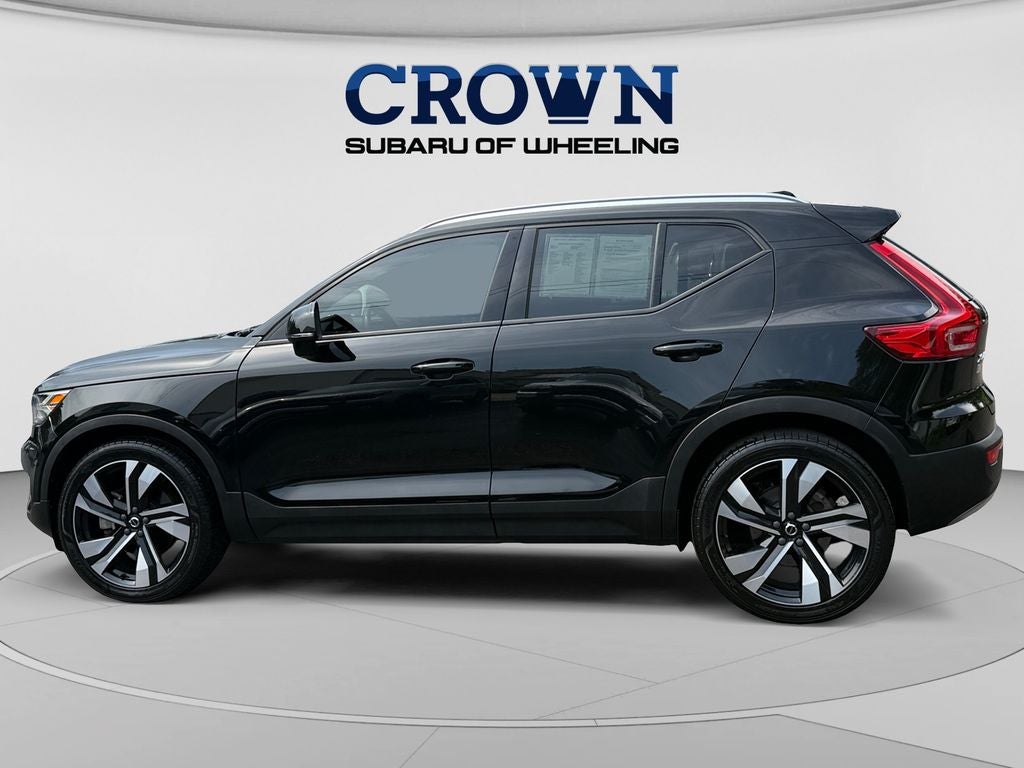 2020 Volvo XC40 Momentum