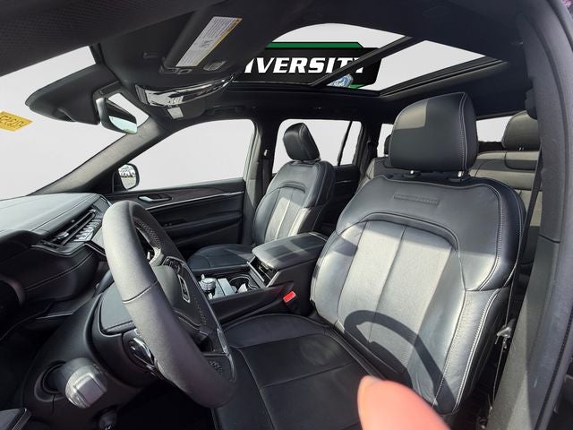 2023 Jeep Grand Cherokee L Overland