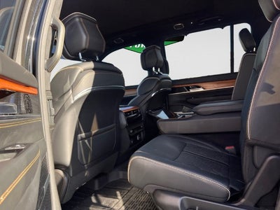 2023 Jeep Grand Wagoneer Series III