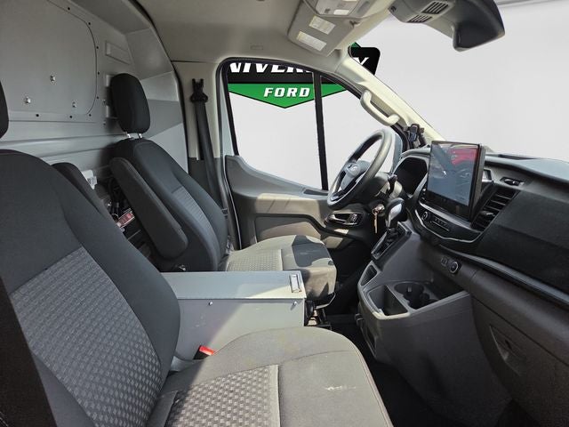 2022 Ford Transit-250 Base