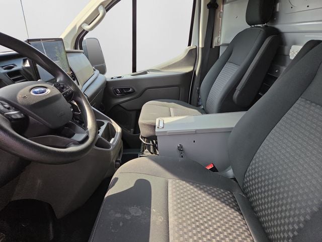 2022 Ford Transit-250 Base
