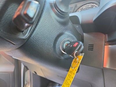 2023 Toyota Tacoma SR V6