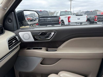 2022 Lincoln Navigator Reserve