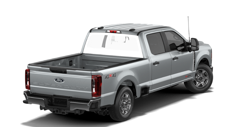 2027 Ford Super Duty F-350® XLT